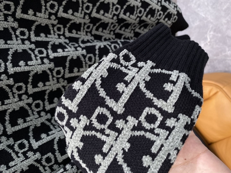 chr1st1an D10r sweaters